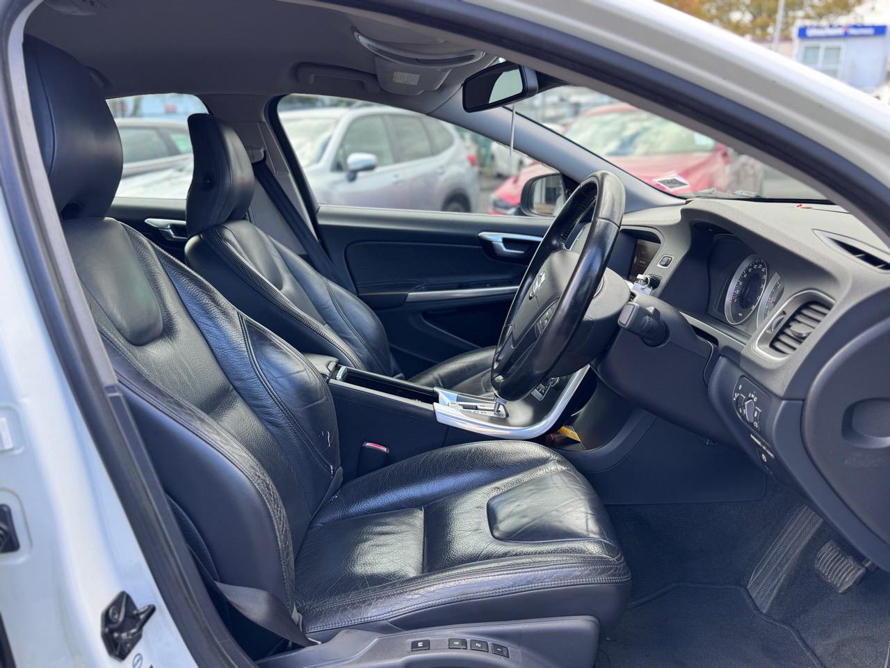 2012 Volvo S60 Carousel 8