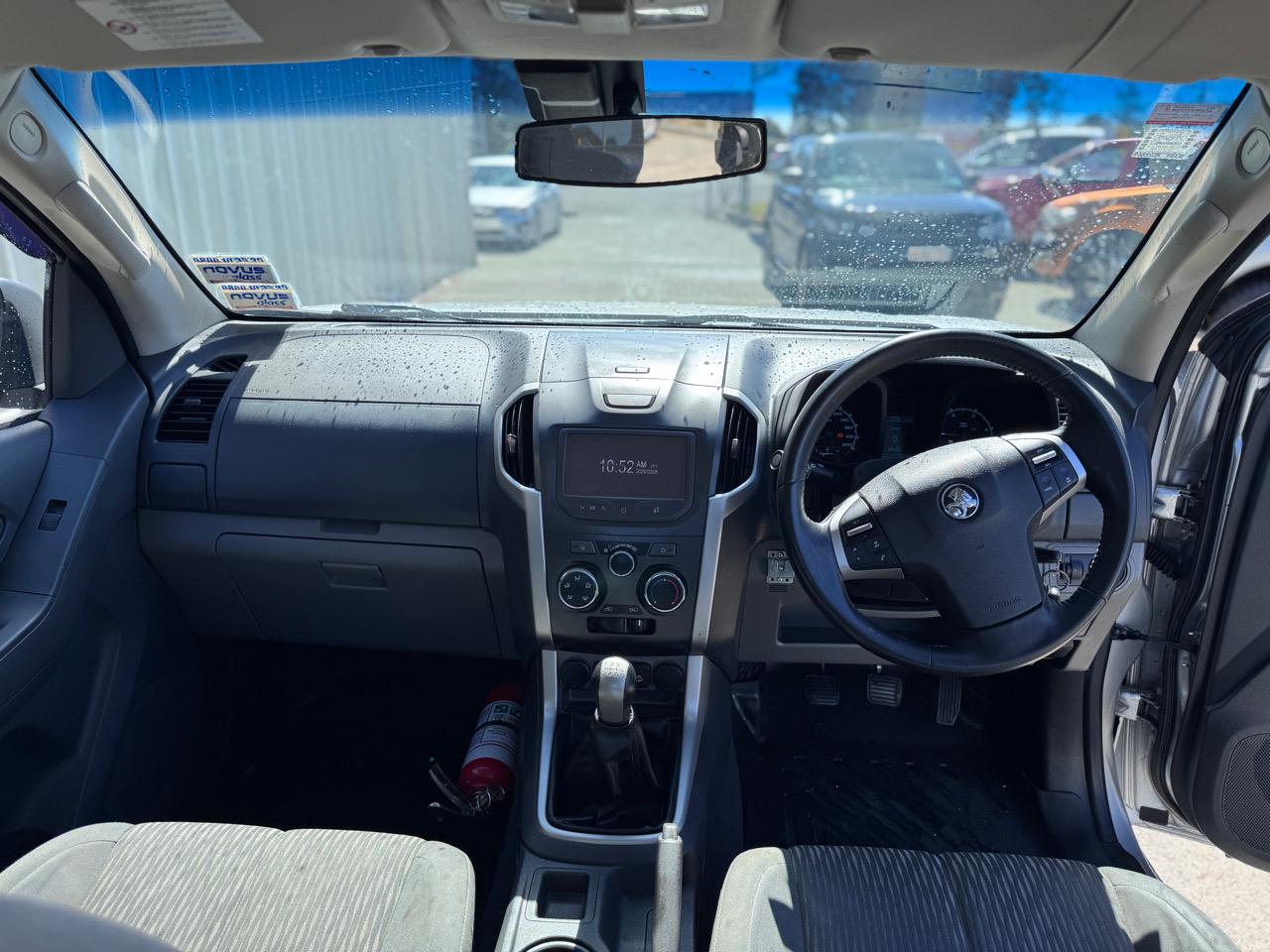 2016 Holden Colorado LT DC PU 2.8D/6MT/UT Carousel 8