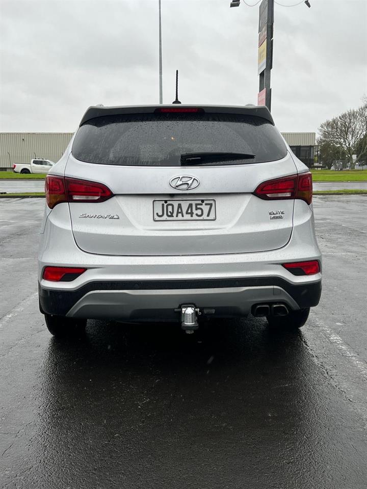  2016 Hyundai Santa Fe DM 2.2D ELITE Carousel 5