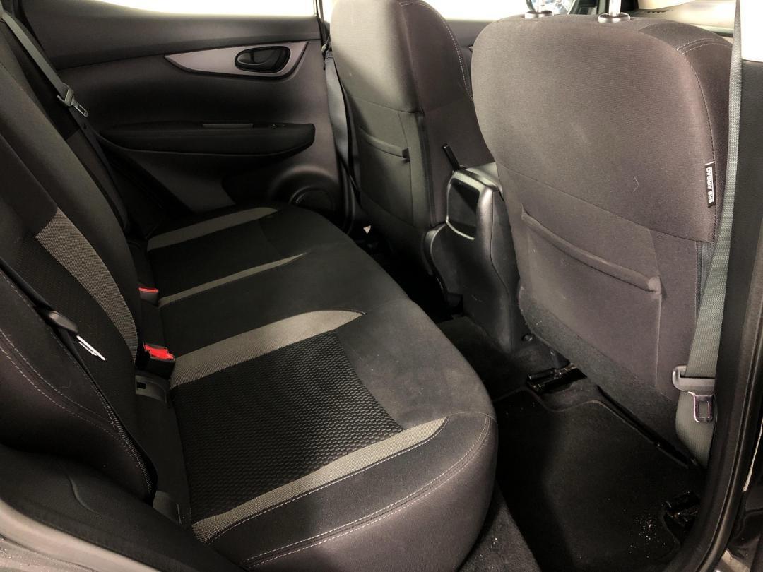 2020 NISSAN QASHQAI 2.0P/CVT Carousel 8
