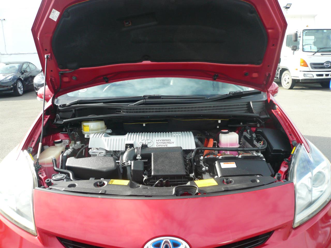 2014 Toyota Prius 1800cc hybrid electric seats cruise control 8 airbags abs Carousel 5
