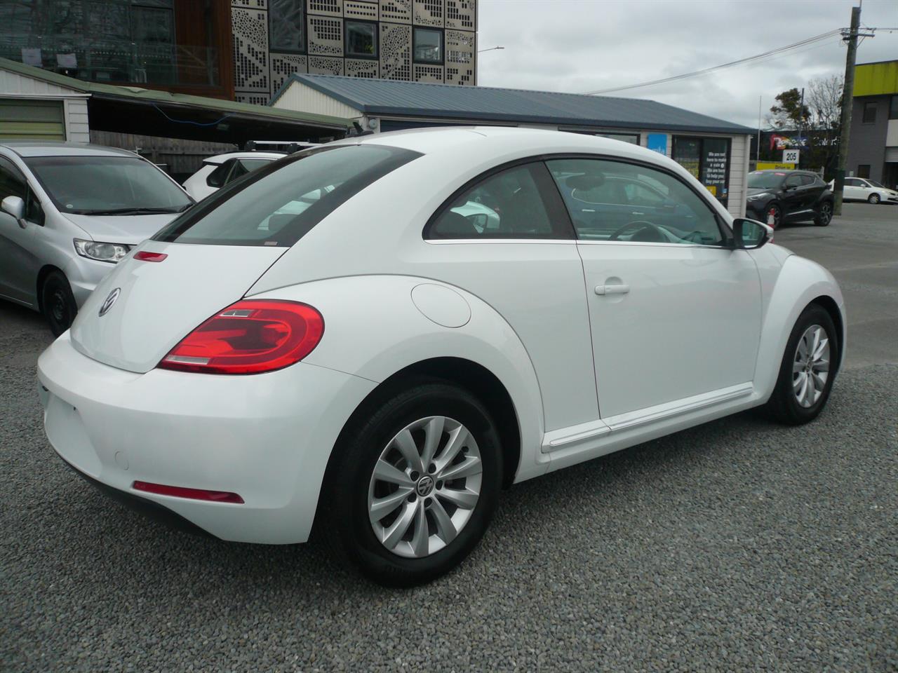 2015 Volkswagen beetle 1200cc turbo automatic alloys airbags Carousel 10
