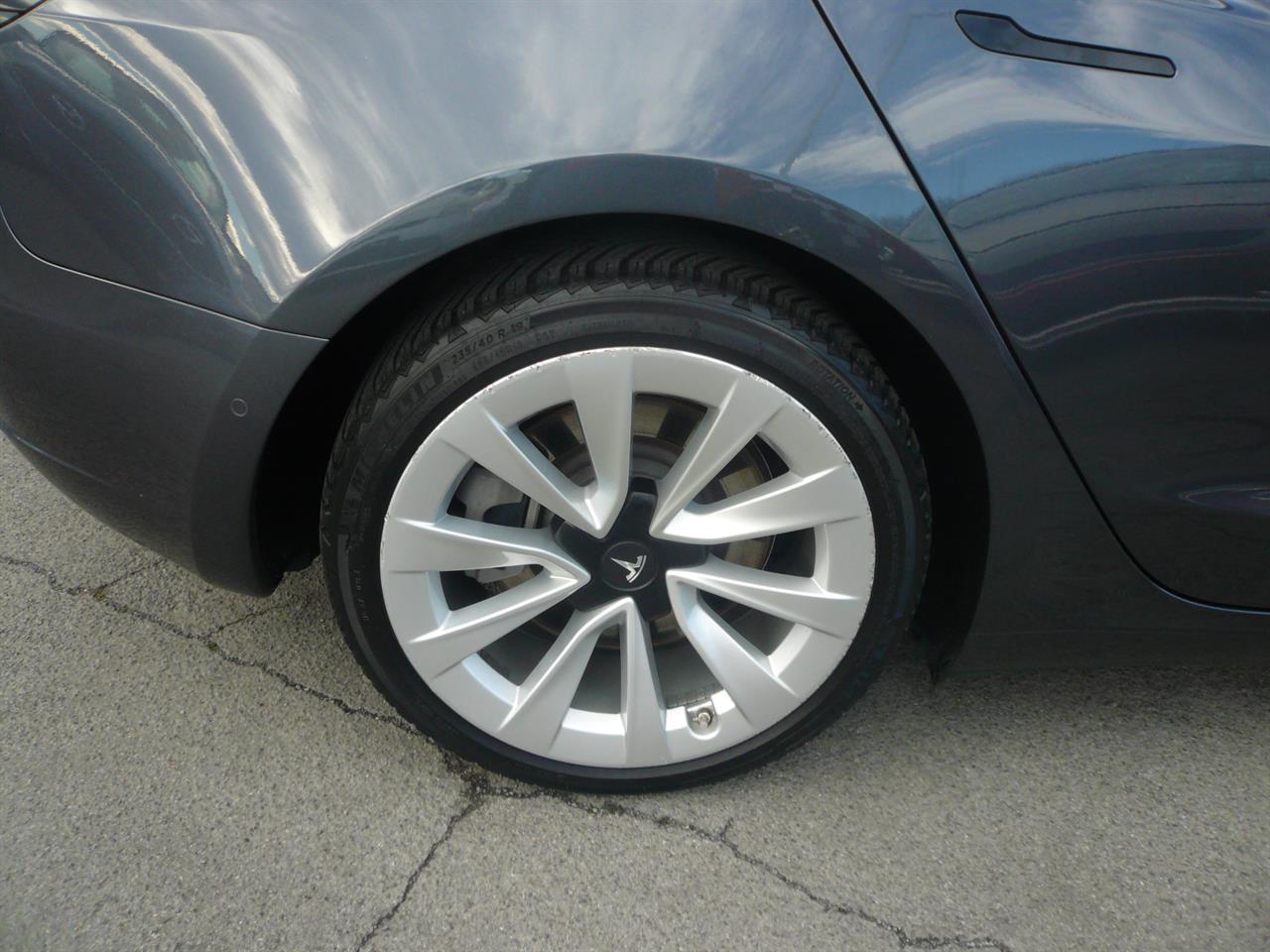 2021 Tesla Model 3 4wd long range CCS converted leather alloys Carousel 4