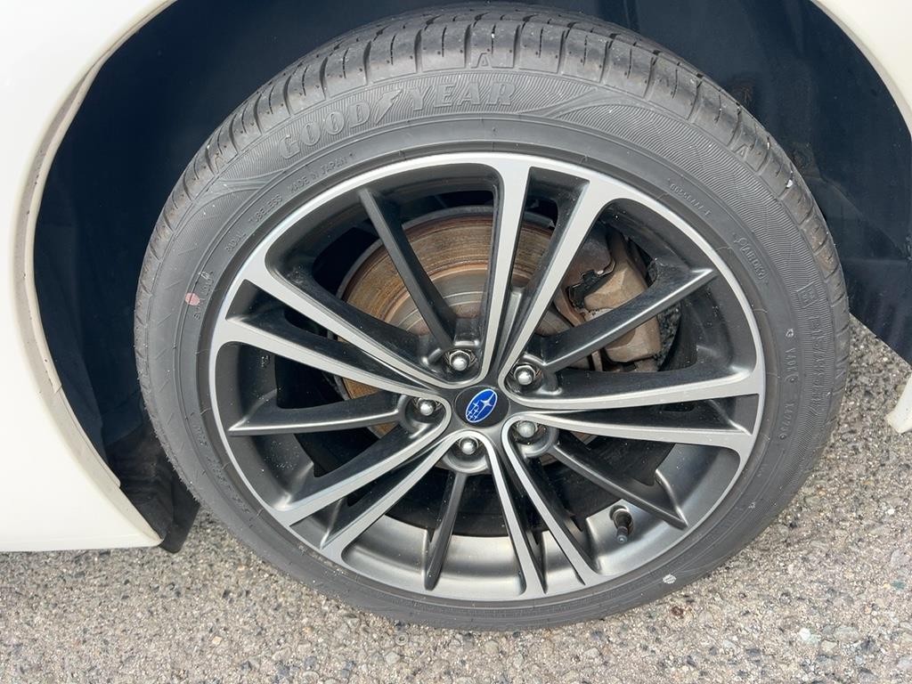 2012 Subaru BRZ Type S button start paddle shift automatic alloys aurbags Carousel 13