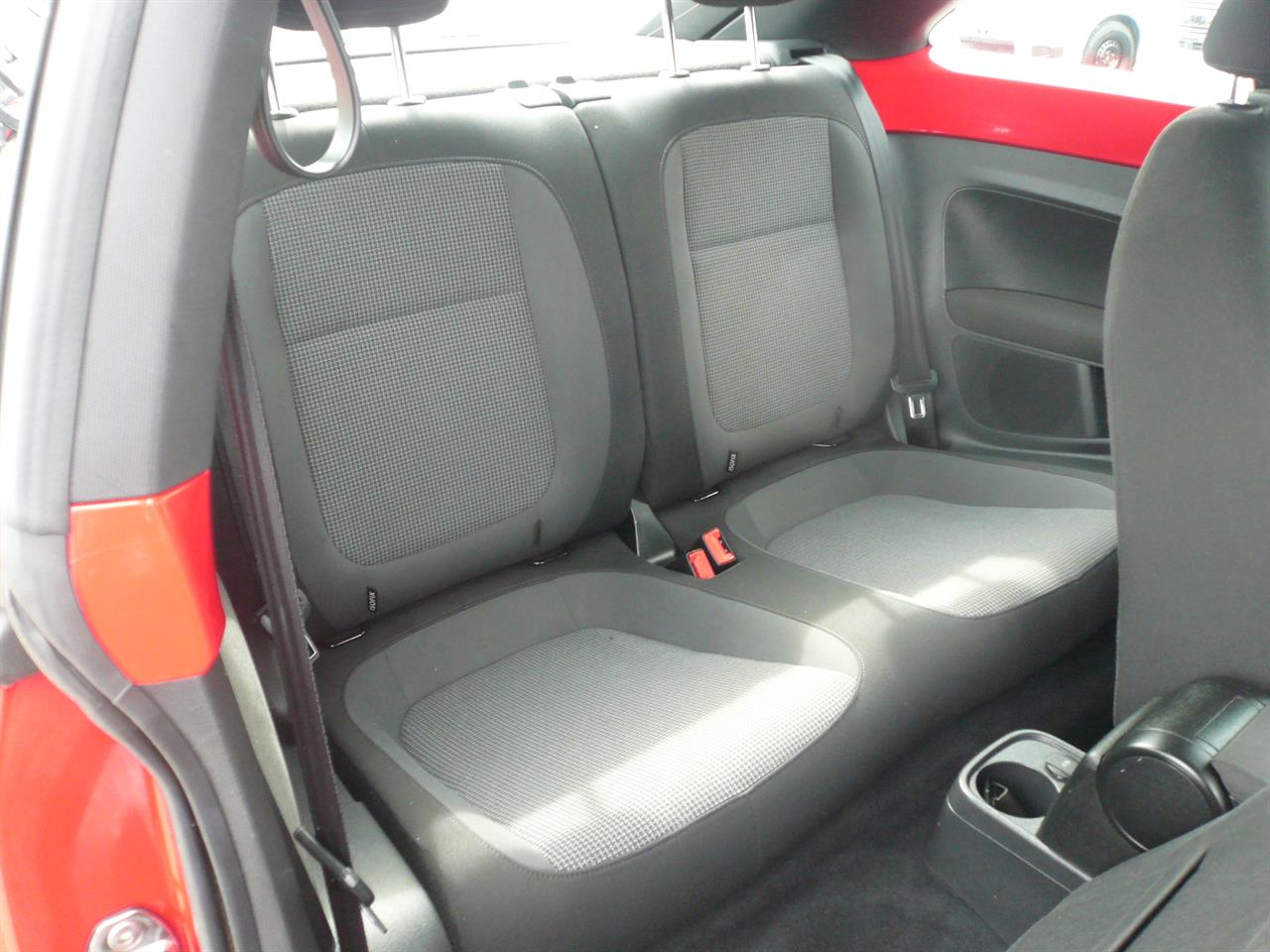 2013 Volkswagen beetle 1200cc turbo automatic alloys airbags Carousel 1