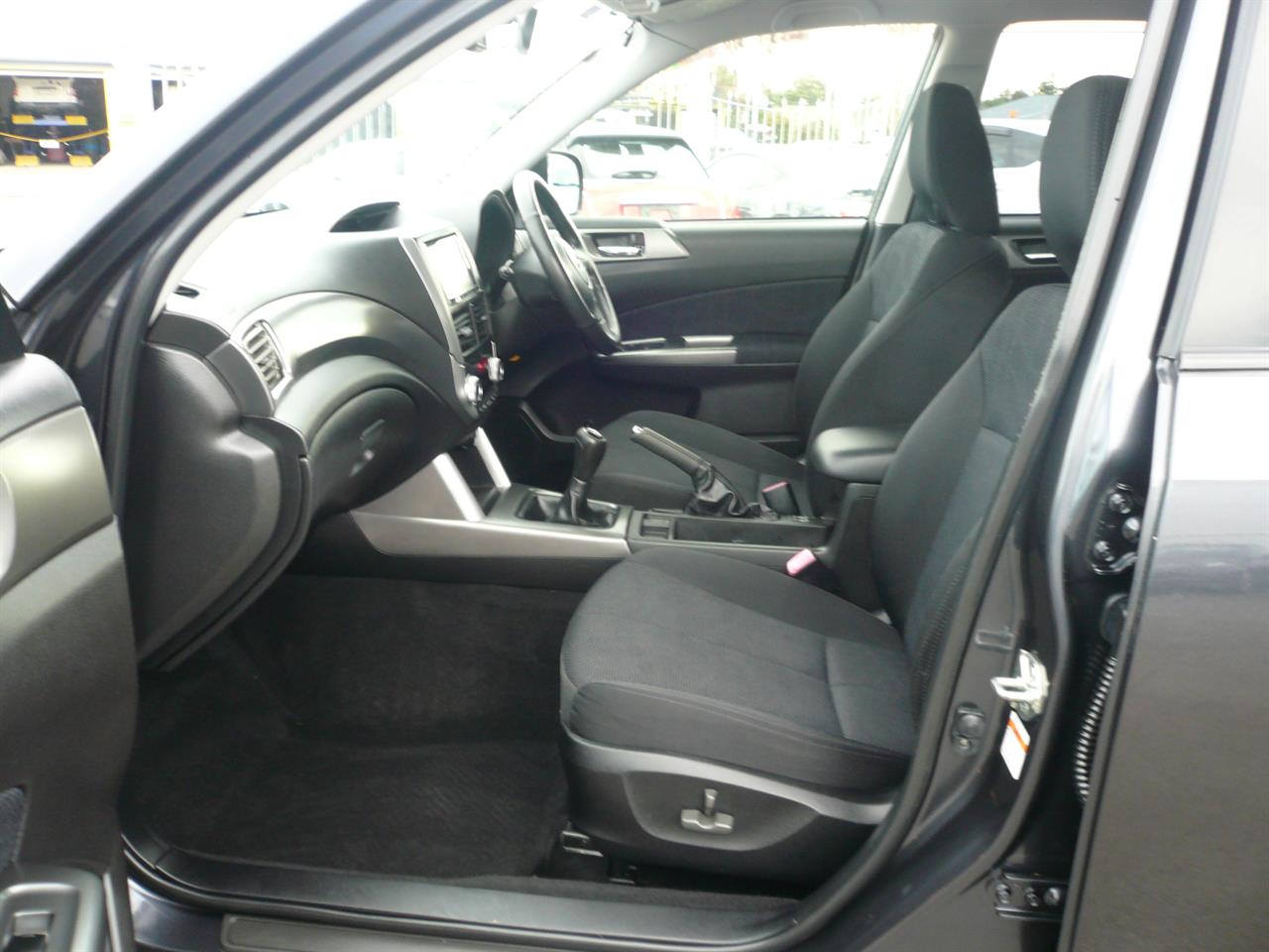 2012 Subaru Forester 2000cc 5 speed 4wd airbags abs alloys Carousel 1