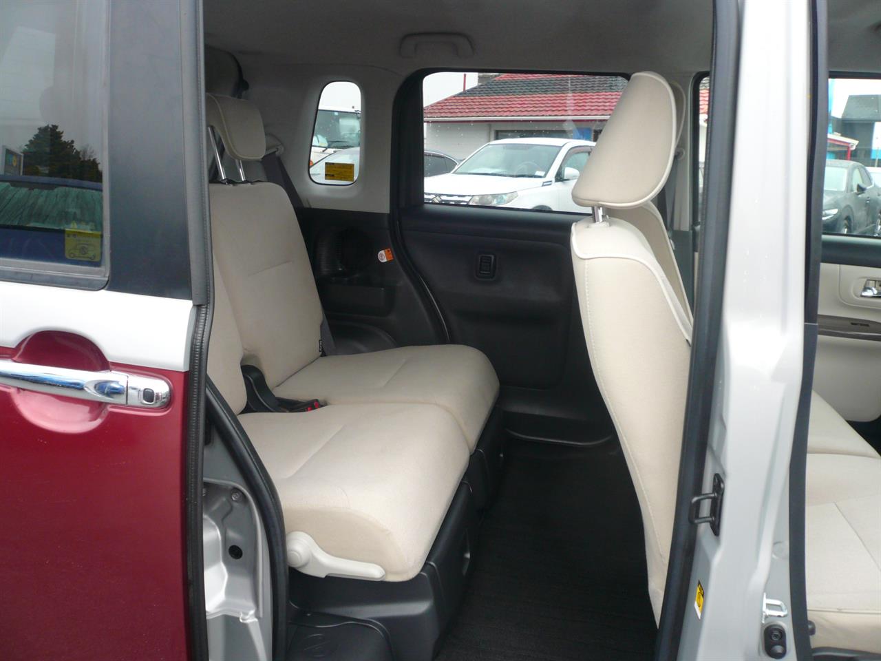 2017 Daihatsu Move Canbus 660cc automatic airbags abs Carousel 3
