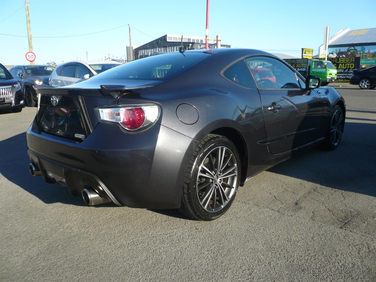 2012 Toyota 86 2000cc RWD automatic airbags abs alloys Carousel 12