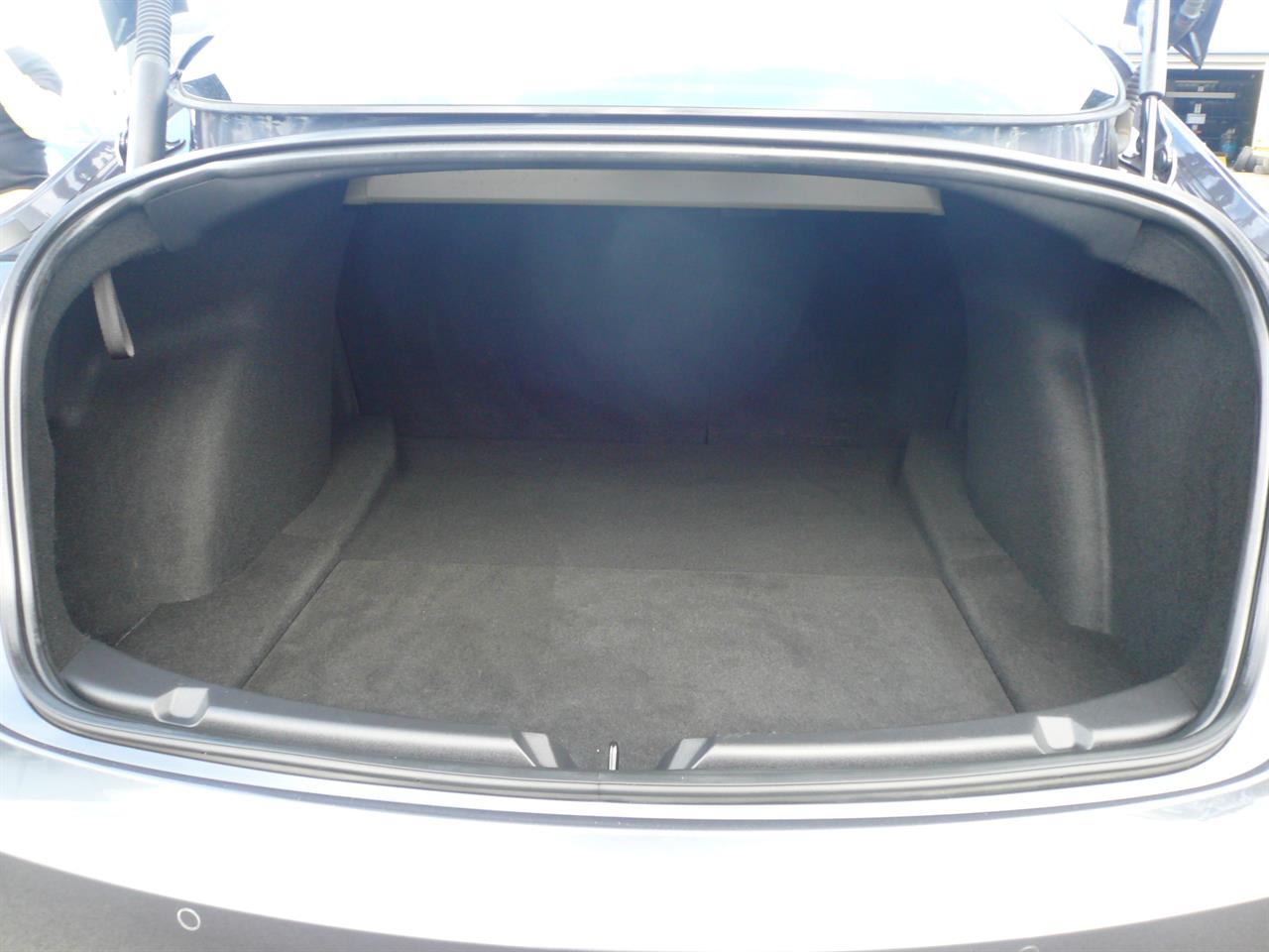 2021 Tesla Model 3 4wd long range CCS converted leather alloys Carousel 3