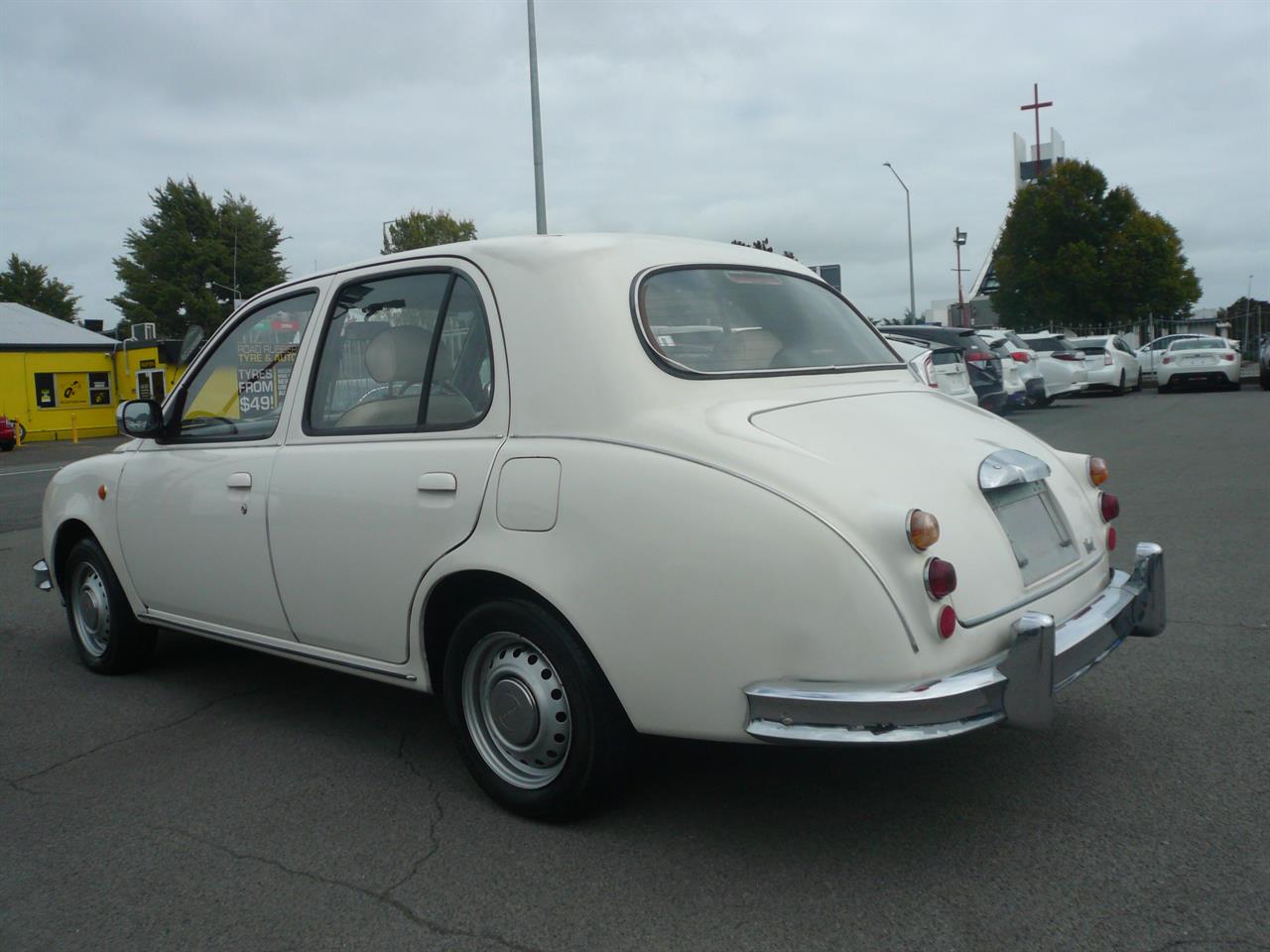 1995 Nissan March Mitsuoka 1300cc automatic airbags Carousel 9