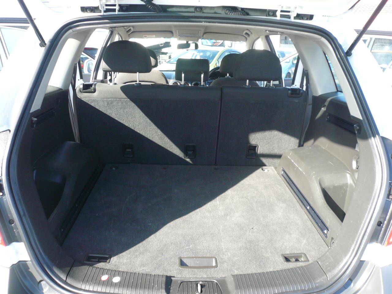 2012 Holden CAPTIVA 2400cc petrol automatic airbags abs alloys Carousel 5