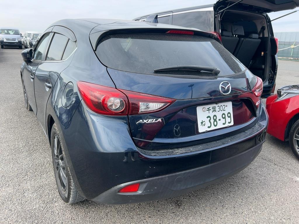 2014 Mazda Axela 6 speed 1500cc skyactive 6 airbags abs Carousel 11