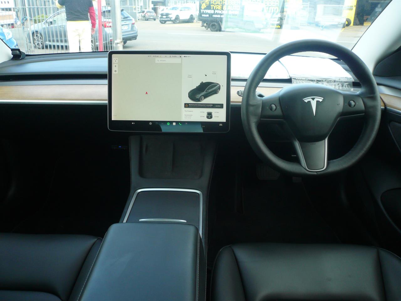 2021 Tesla Model 3 4wd long range CCS converted leather alloys Carousel 9