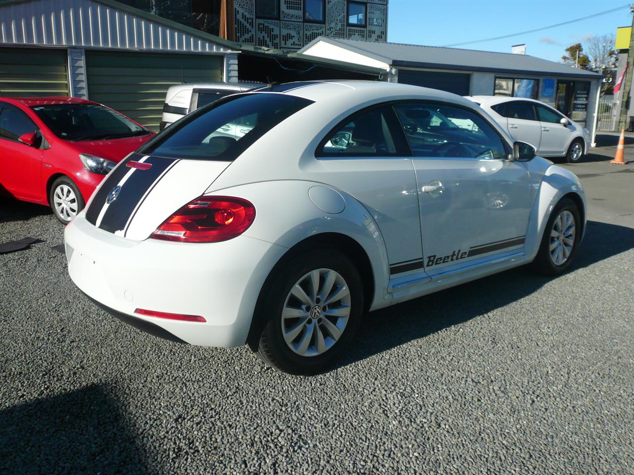 2014 Volkswagen beetle 1200cc turbo automatic alloys airbags Carousel 9