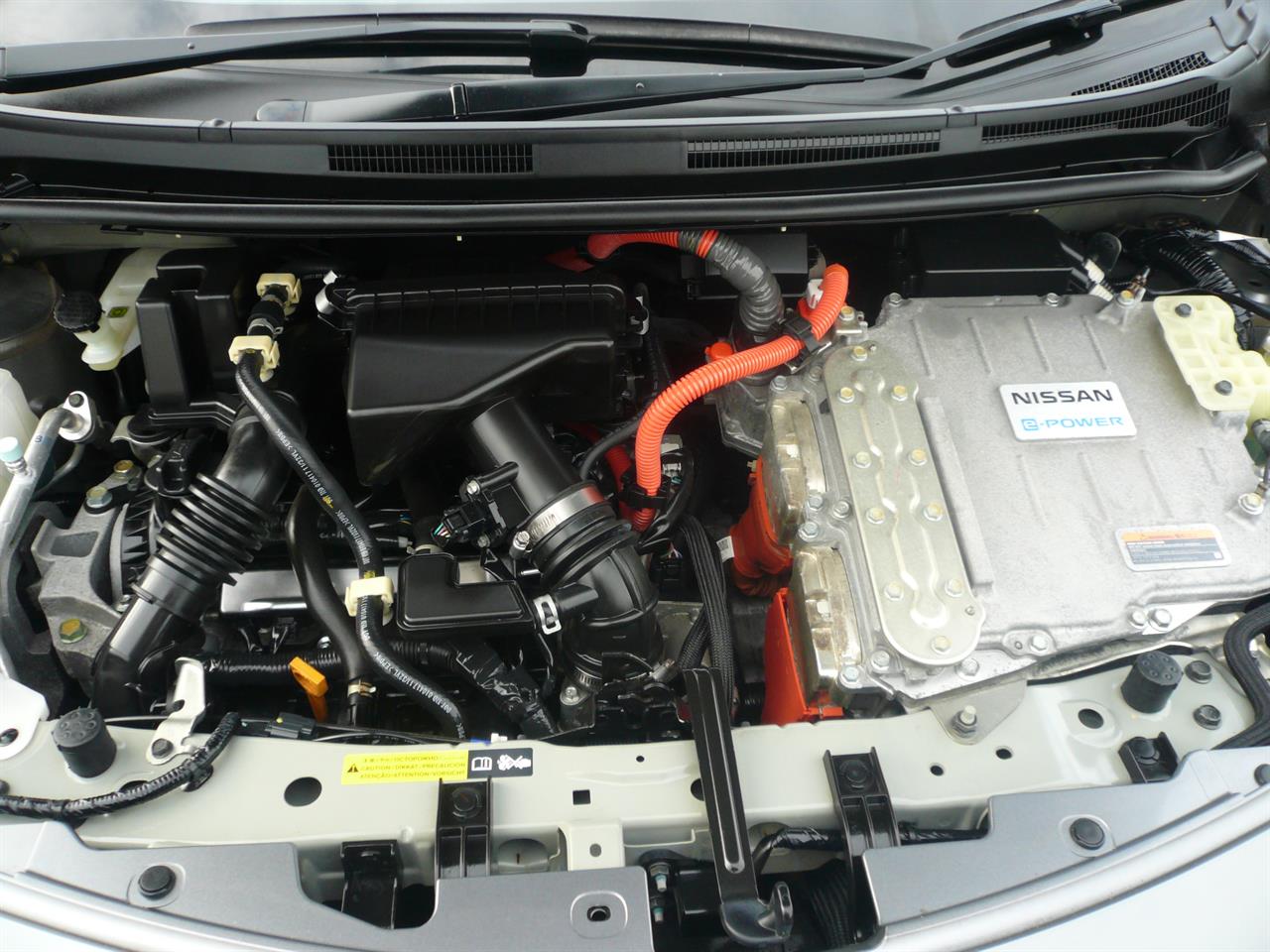 2017 Nissan Note E power 1200cc 360 camera automatic Carousel 5