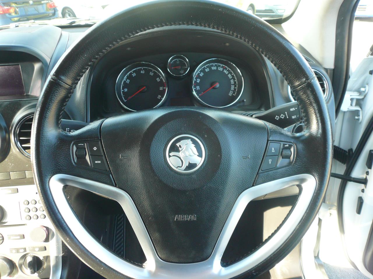 2012 Holden CAPTIVA 2400cc petrol automatic airbags abs alloys Carousel 14