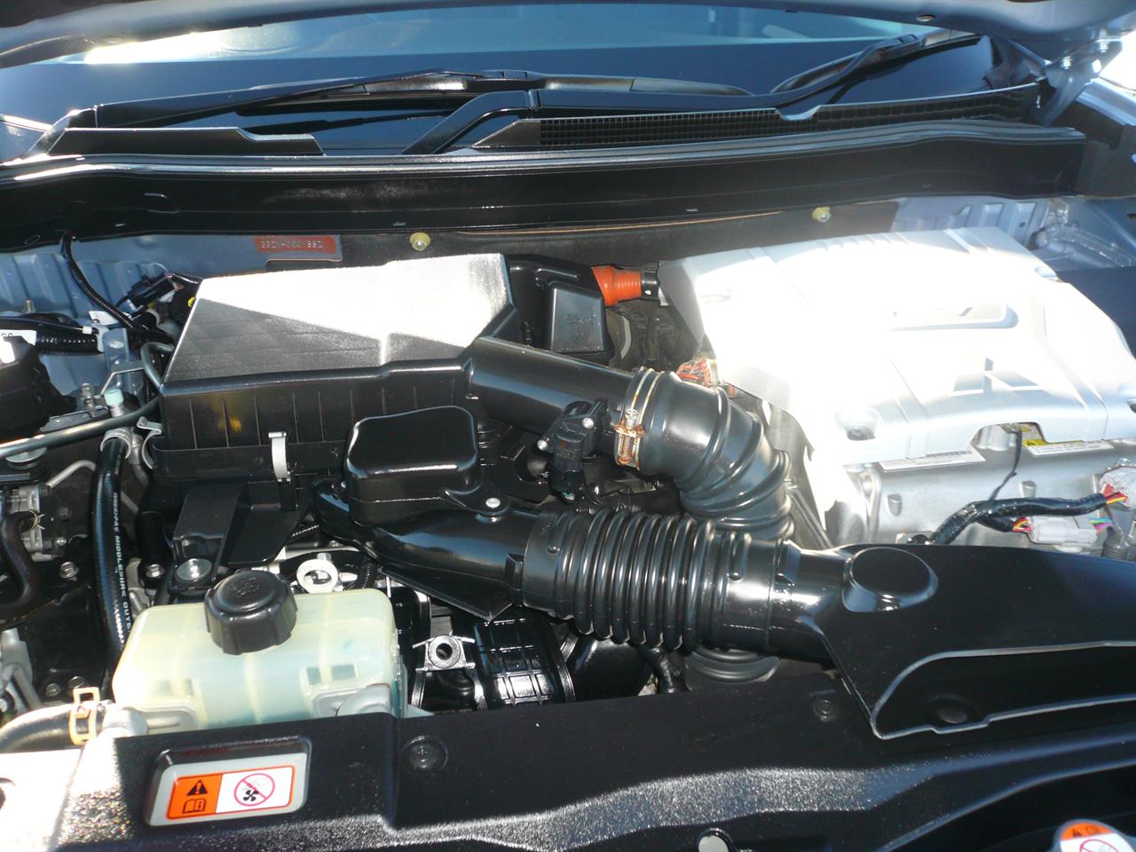 2013 Mitsubishi Outlander 2000cc phev hybrid half leather alloys 6 airbags automatic Carousel 5