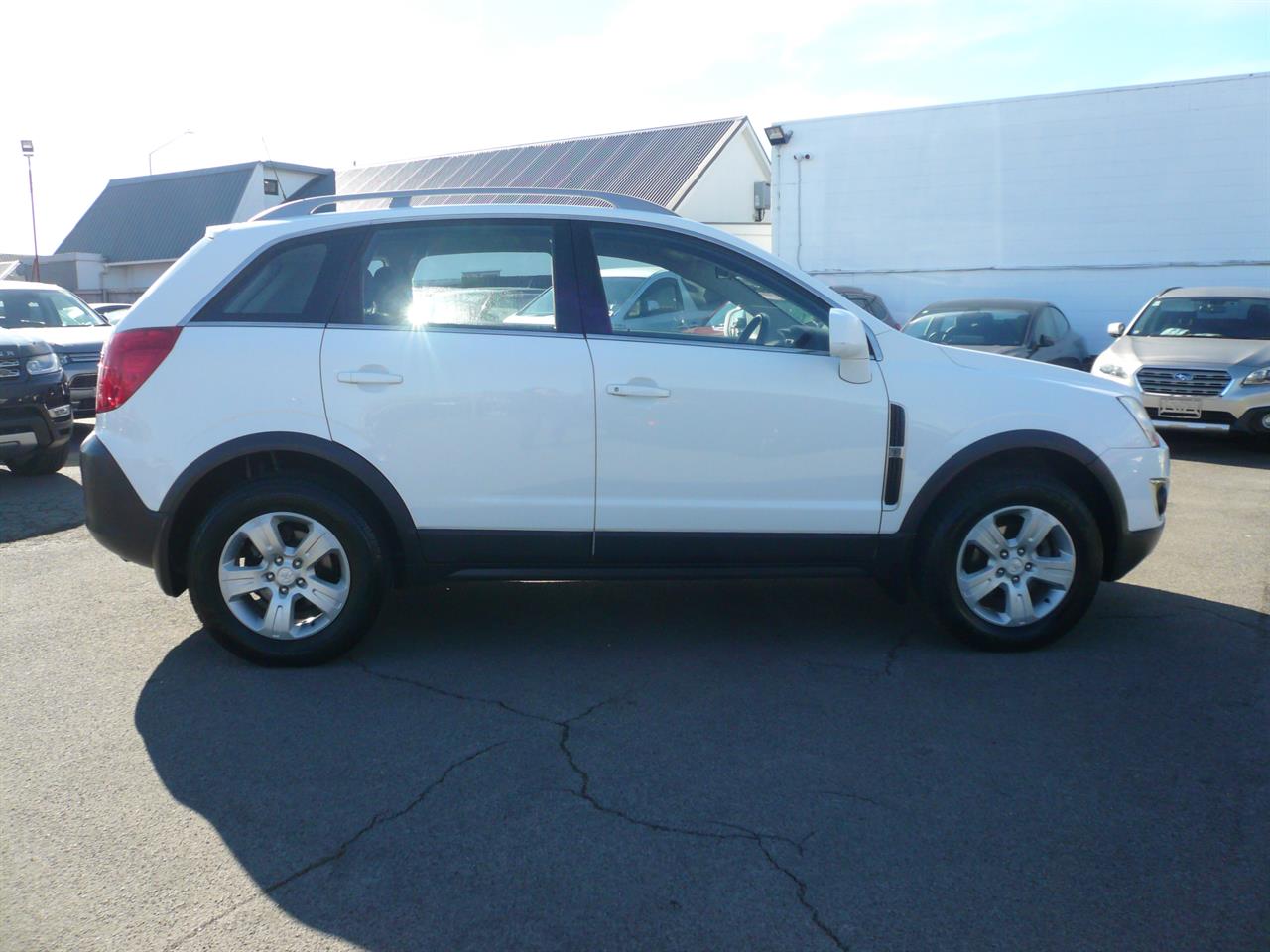 2012 Holden CAPTIVA 2400cc petrol automatic airbags abs alloys Carousel 8