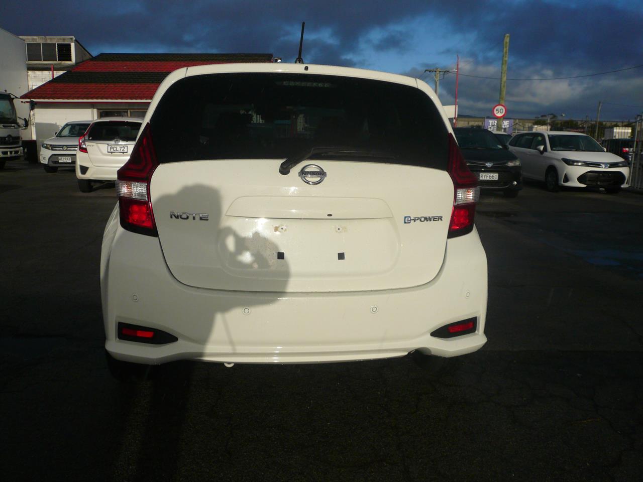 2021 Nissan Note 1200cc automatic airbags abs Carousel 7