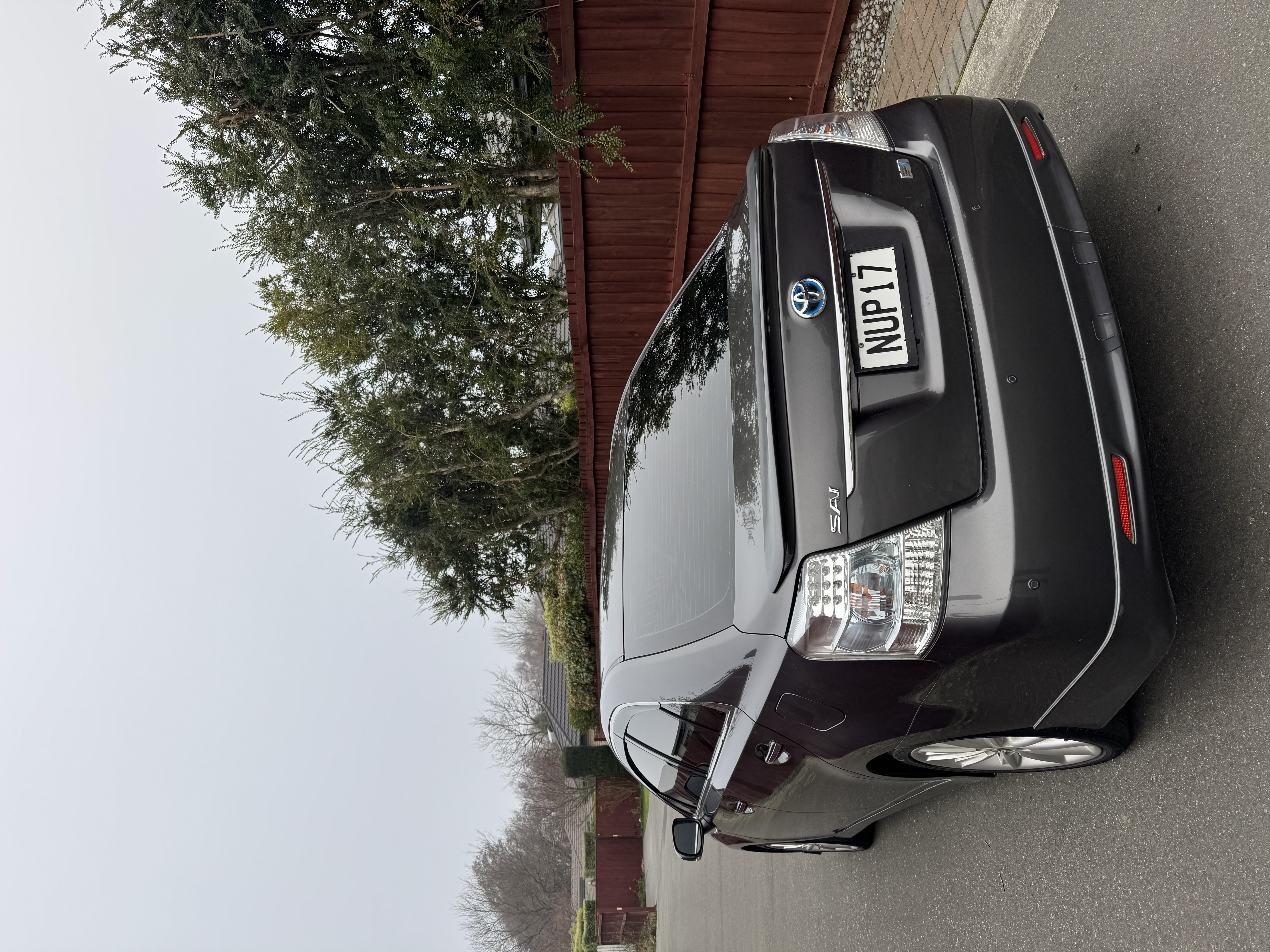 Toyota Sai 2010 Carousel 2