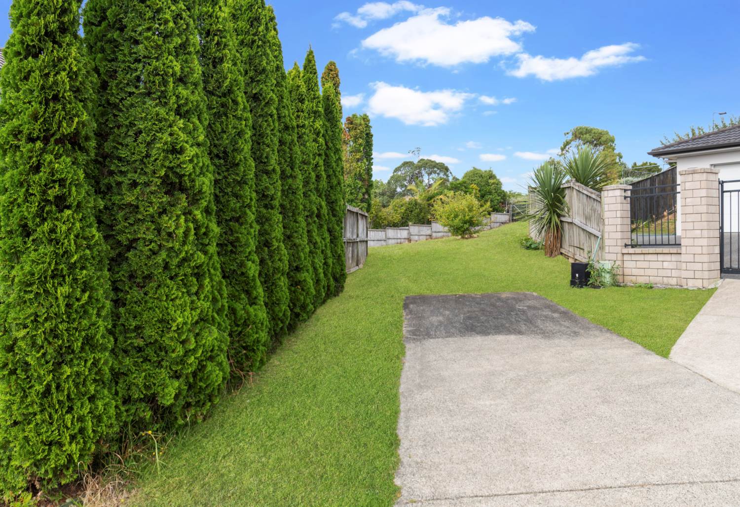12 Leburn Crescent, Flat Bush Carousel 2