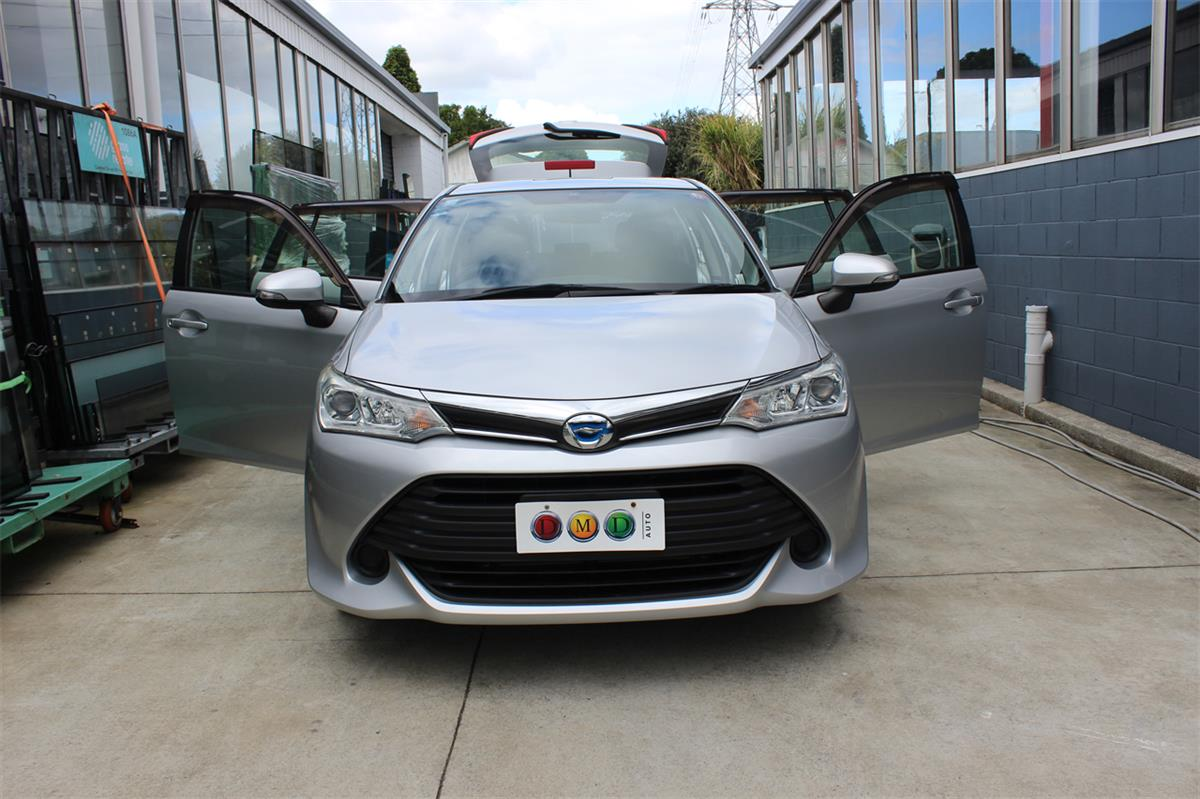 2015 Toyota Fielder COROLLA HYBRID Station Wagon Automatic Carousel 6