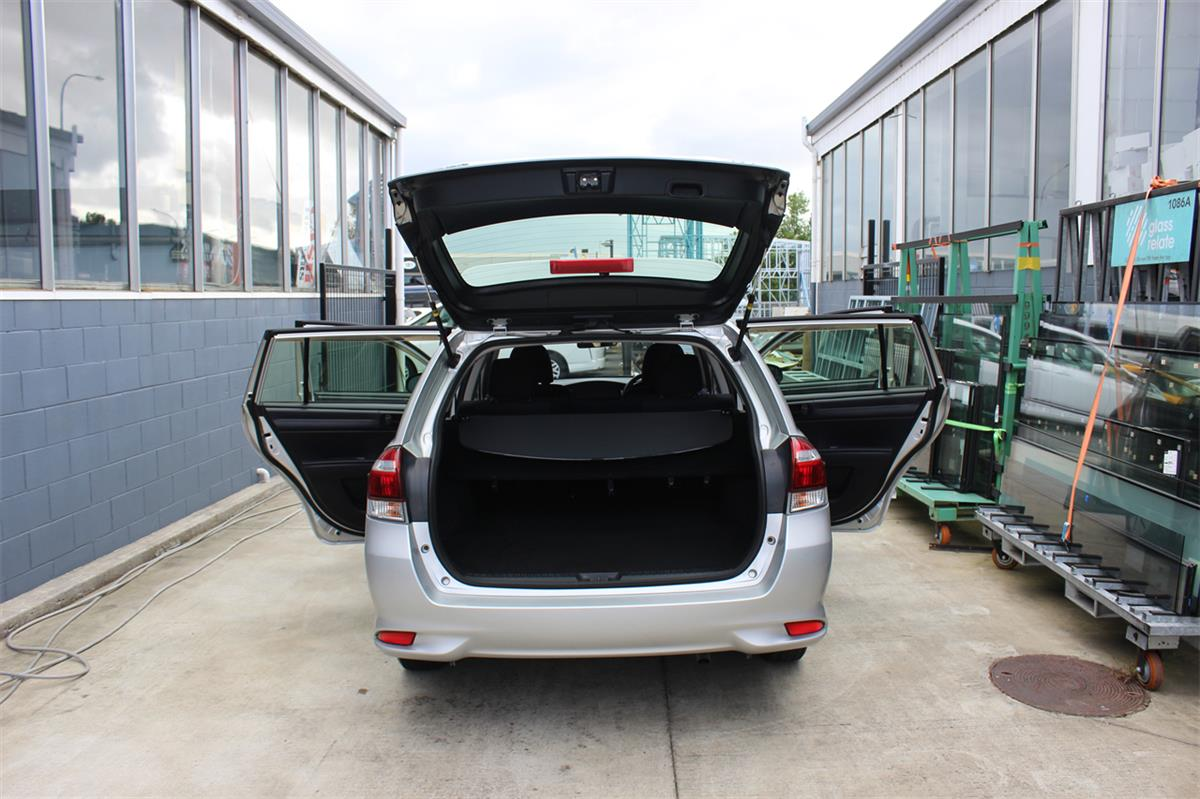 2015 Toyota Fielder COROLLA HYBRID Station Wagon Automatic Carousel 8