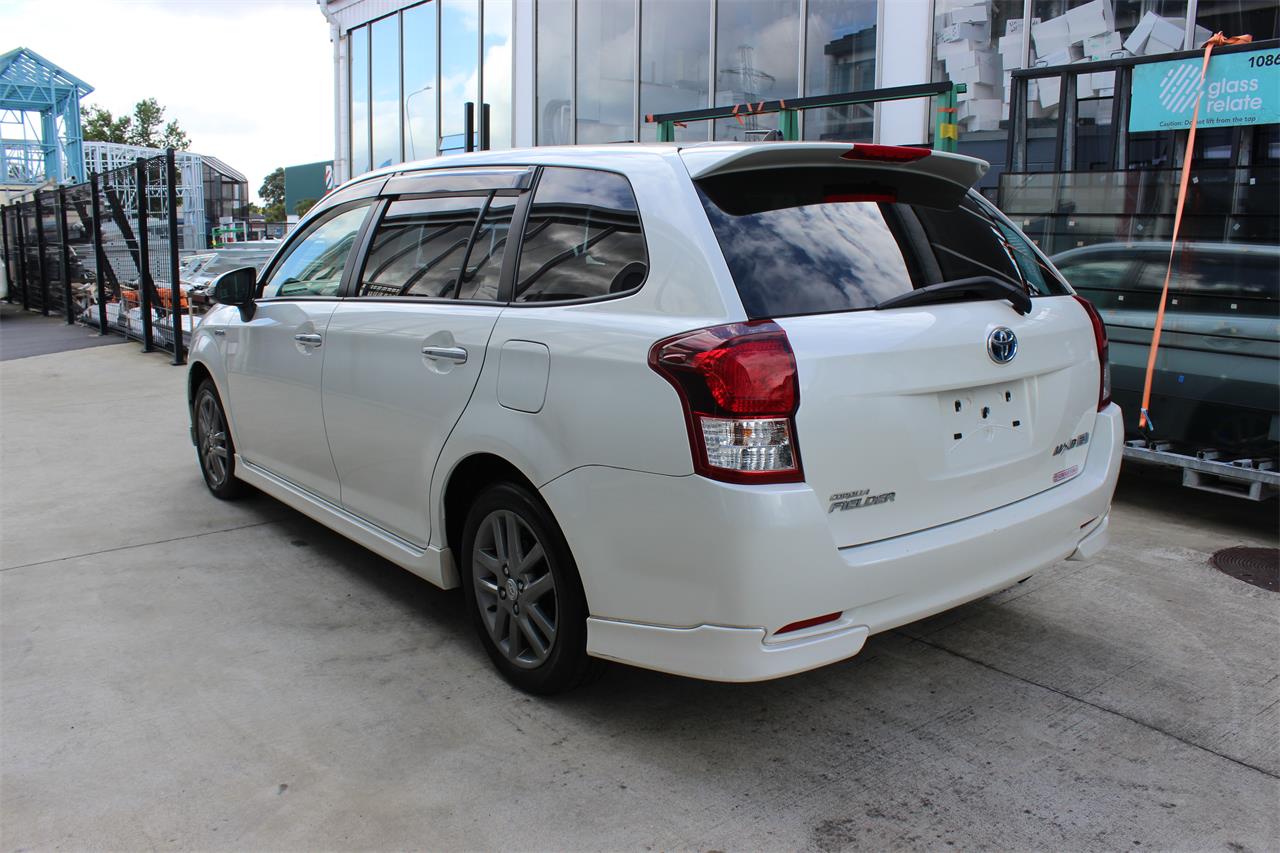 2015 Toyota Corolla FIELDER HYBRID G WXB Aero Tourer Station Wagon Automatic Carousel 2