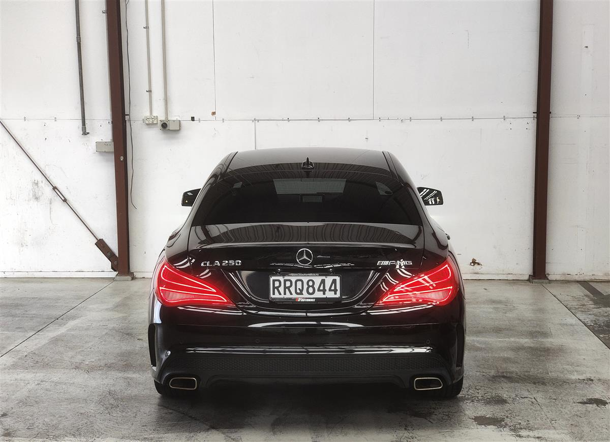 2013 Mercedes-Benz CLA 250 AMG EDITION ONE Carousel 5