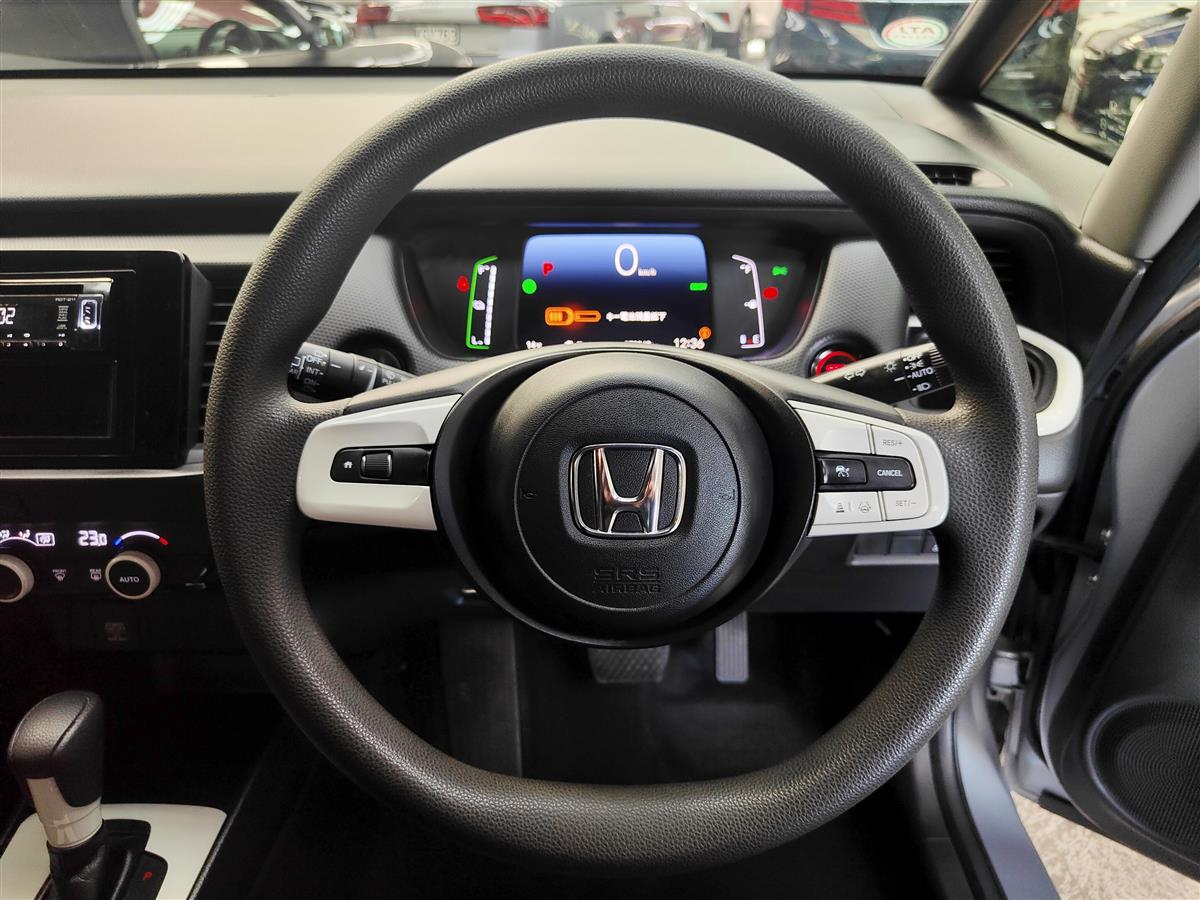 2021 Honda Fit EHEV HYBRID Carousel 1