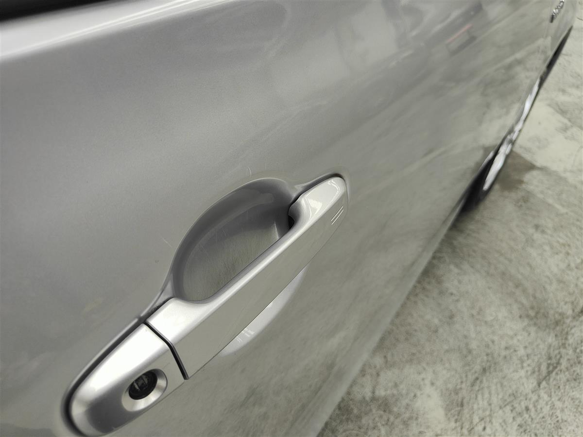 2016 Toyota Sienta G Carousel 6