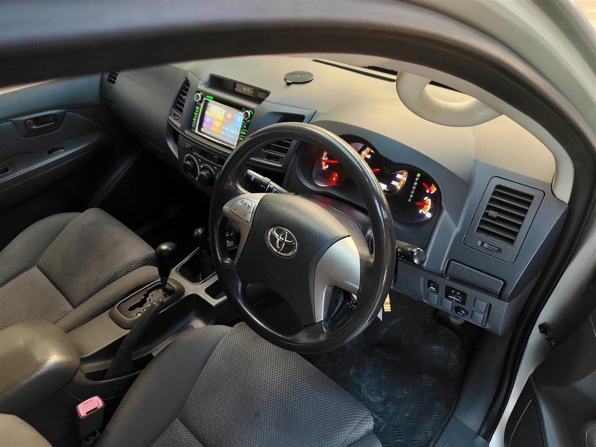 2012 Toyota Hilux 4WD 3.0TD DC Carousel 4