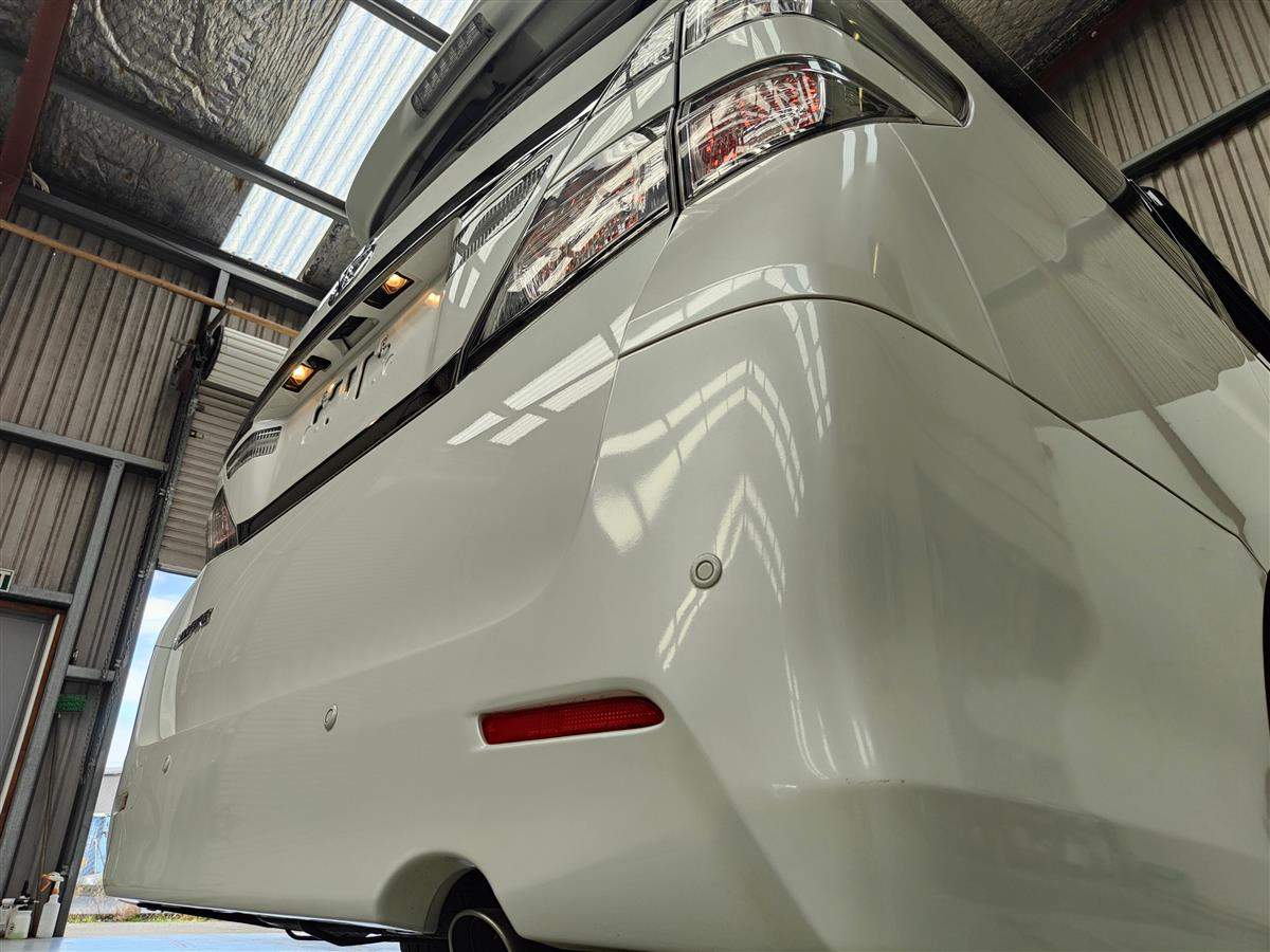2012 Toyota Vellfire 2.4Z Carousel 3