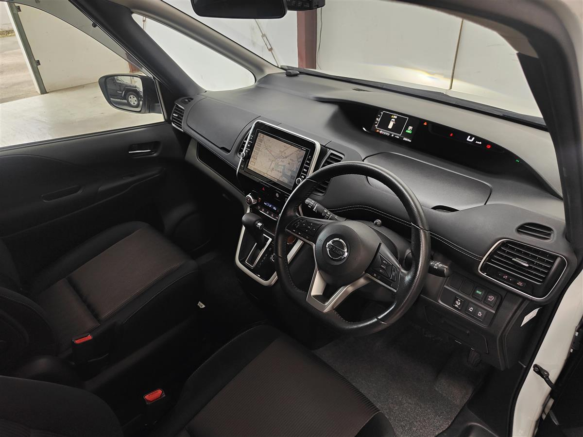 2017 Nissan Serena S-HYBRID/HIGHWAY STAR/POWER DOORS/8 SEATER/360 CAMERA Station Wagon Automatic Carousel 6