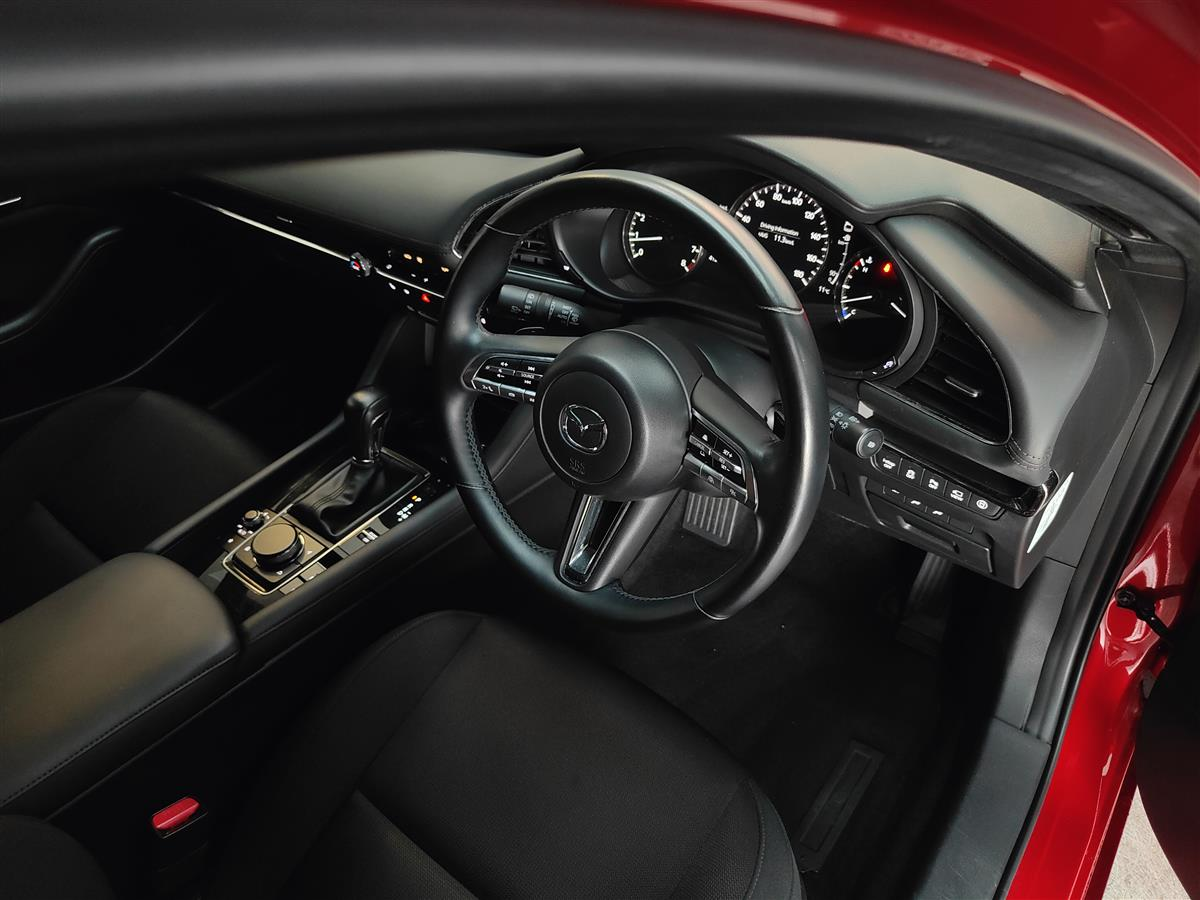 2020 Mazda 3 FASTBACK 20S PRO ACTIVE TOURING SELECTION Carousel 3
