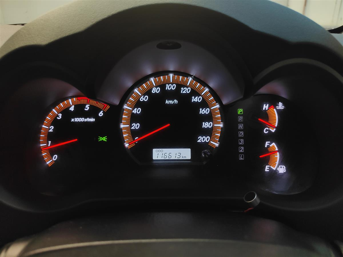 2012 Toyota Hilux 4WD 3.0TD DC Carousel 3