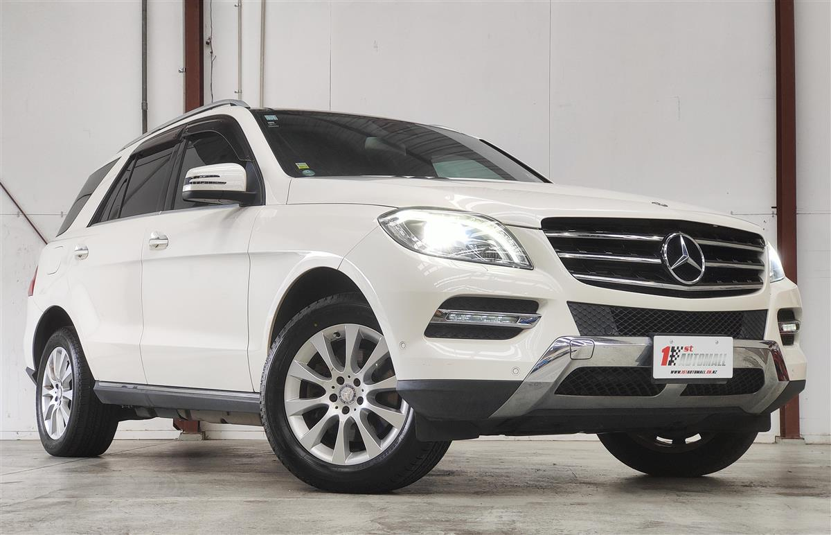 2013 Mercedes-Benz ML 350 V6 DIESEL/AWD/BLUETEC/LEATHERVERY TIDY RV/SUV Automatic