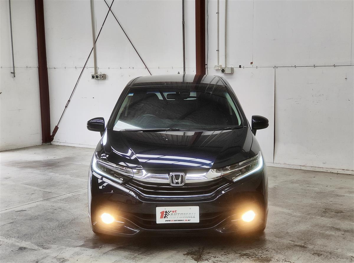 2016 Honda Shuttle Hybrid X STYLE EDITION Carousel 8
