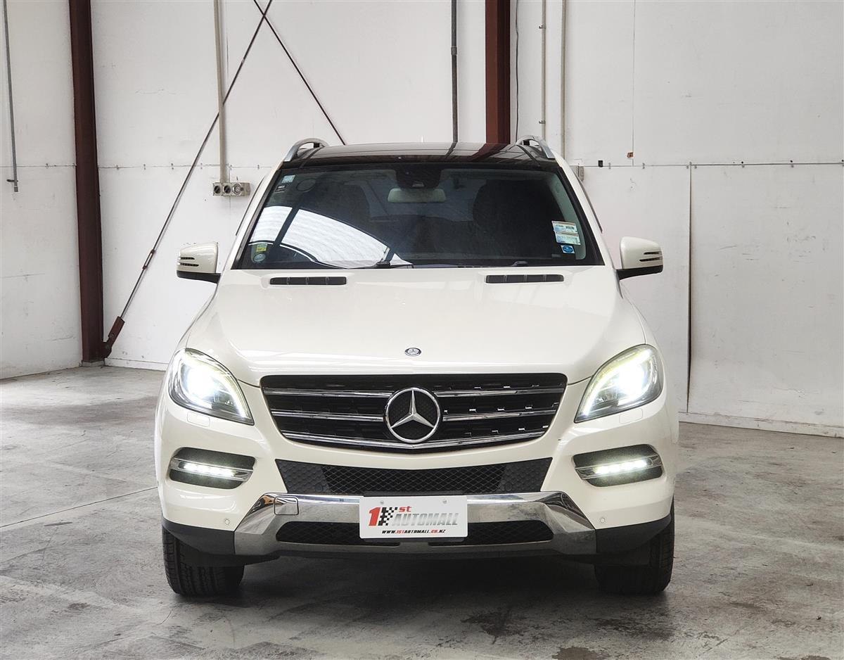 2013 Mercedes-Benz ML 350 V6 DIESEL/AWD/BLUETEC/LEATHERVERY TIDY RV/SUV Automatic Carousel 2