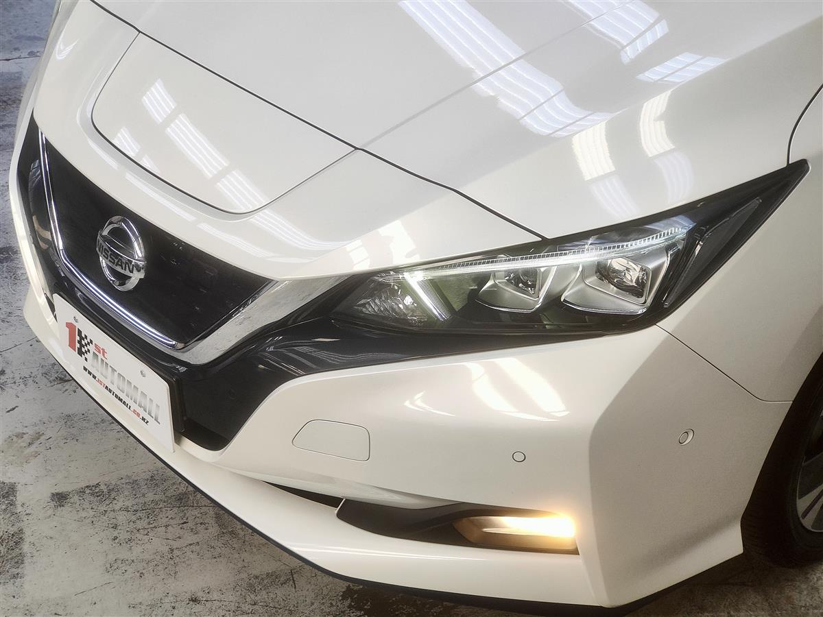 2021 Nissan Leaf 62KW E Carousel 9