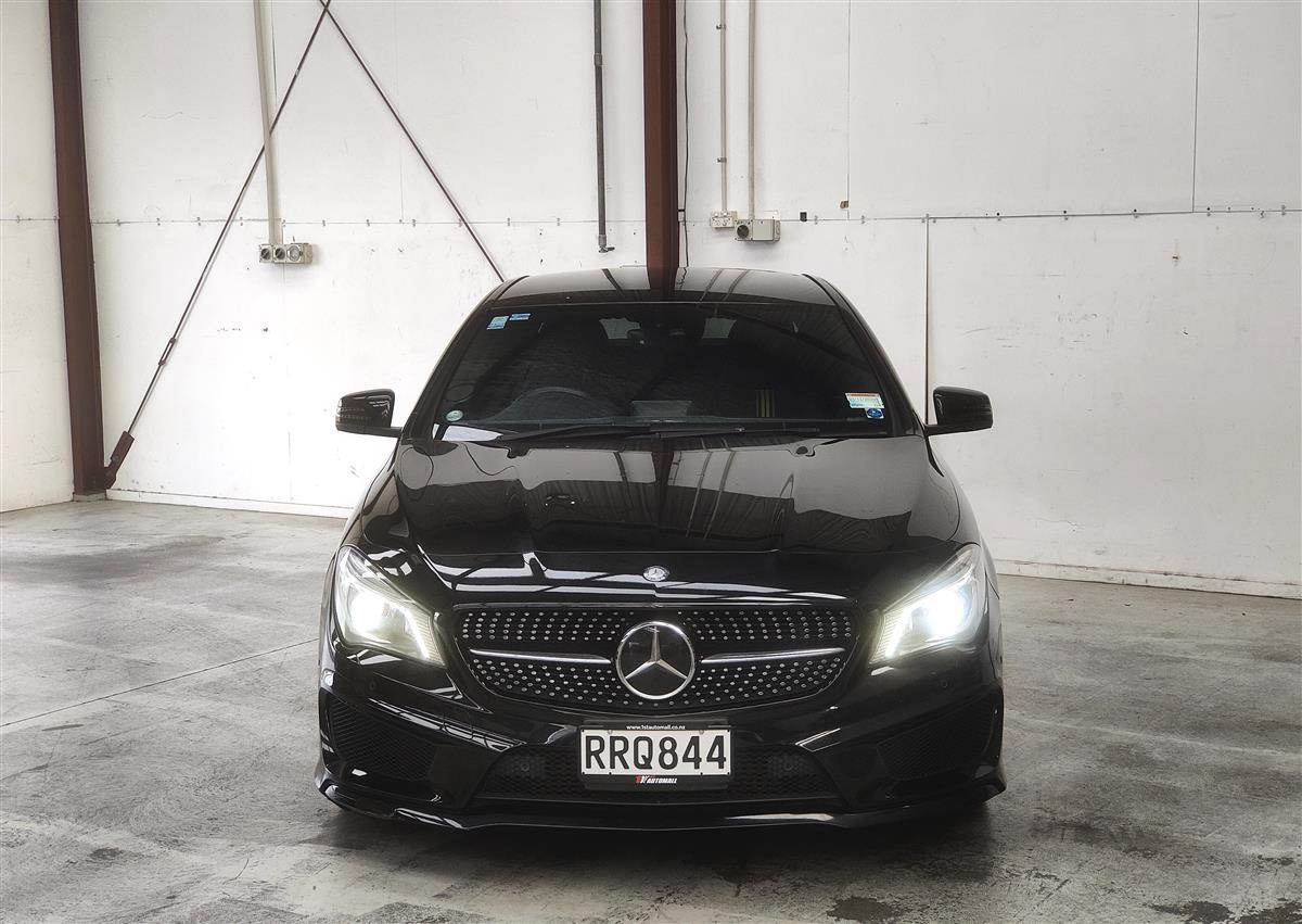 2013 Mercedes-Benz CLA 250 AMG EDITION ONE Carousel 8