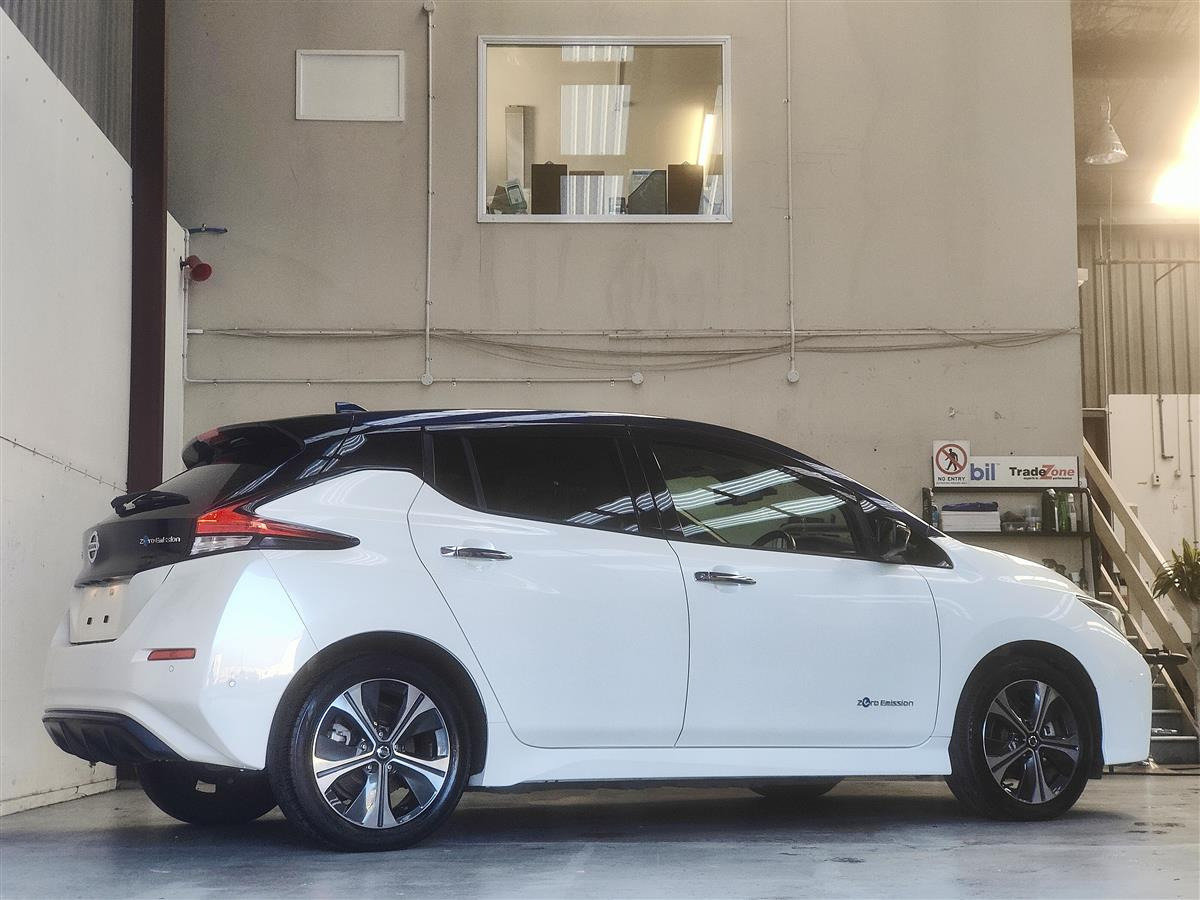 2021 Nissan Leaf 62KW E Carousel 5