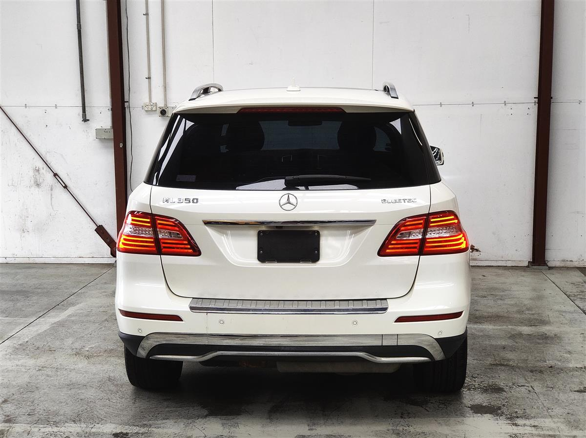 2013 Mercedes-Benz ML 350 V6 DIESEL/AWD/BLUETEC/LEATHERVERY TIDY RV/SUV Automatic Carousel 4