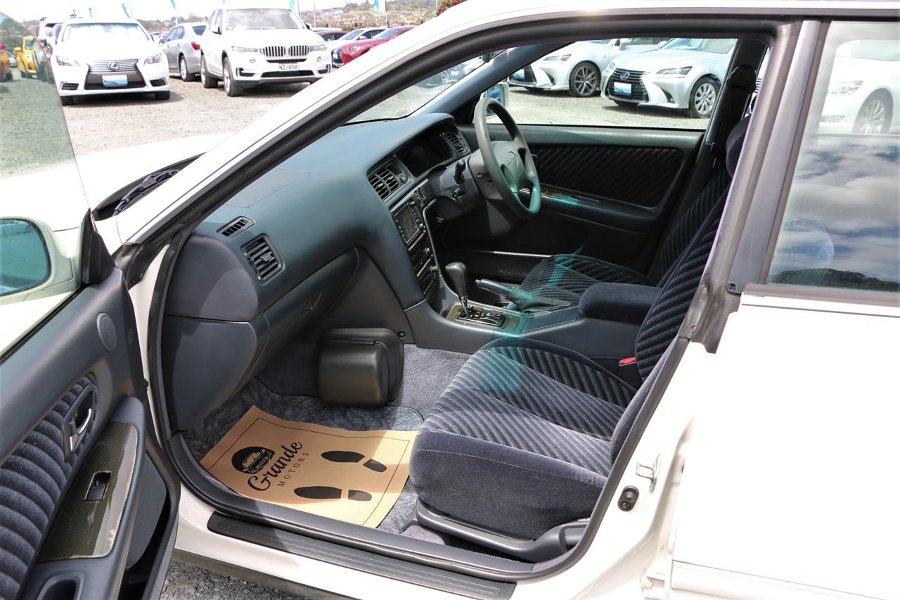 1997 Toyota Mark II Tourer S. 1JZ-GE. Low Kms Carousel 3