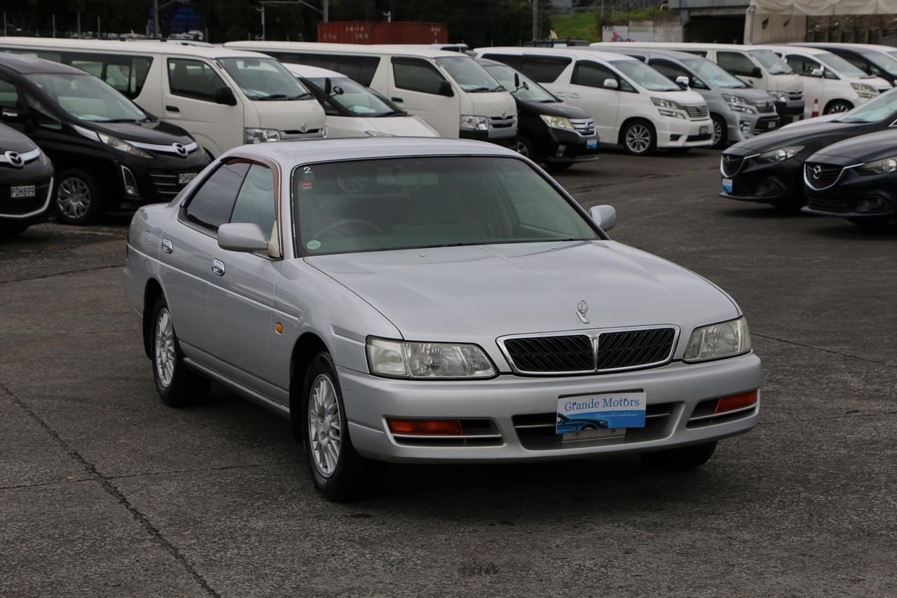1998 Nissan Laurel Medalist 2.5 LOW KM.