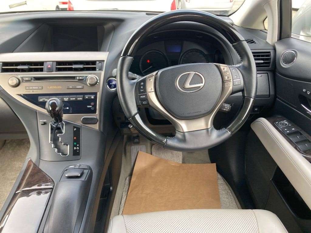 2012 Lexus RX 450h Hybrid.Leather.Cruise control. Carousel 1