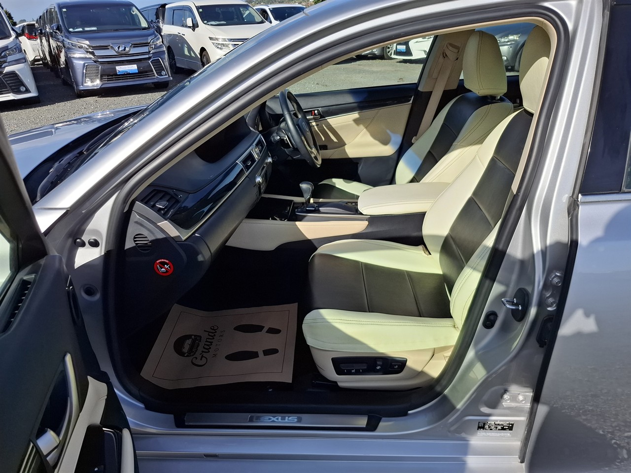 2012 Lexus GS 450h Hybrid Radar Cruise Control Carousel 1