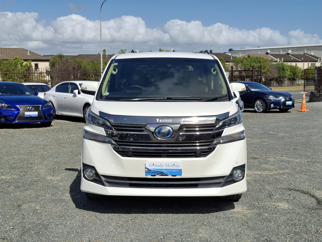 2016 Toyota Vellfire Hybrid.Radar cruise.Rear camera.Park sens.8 Airbags. Carousel 11