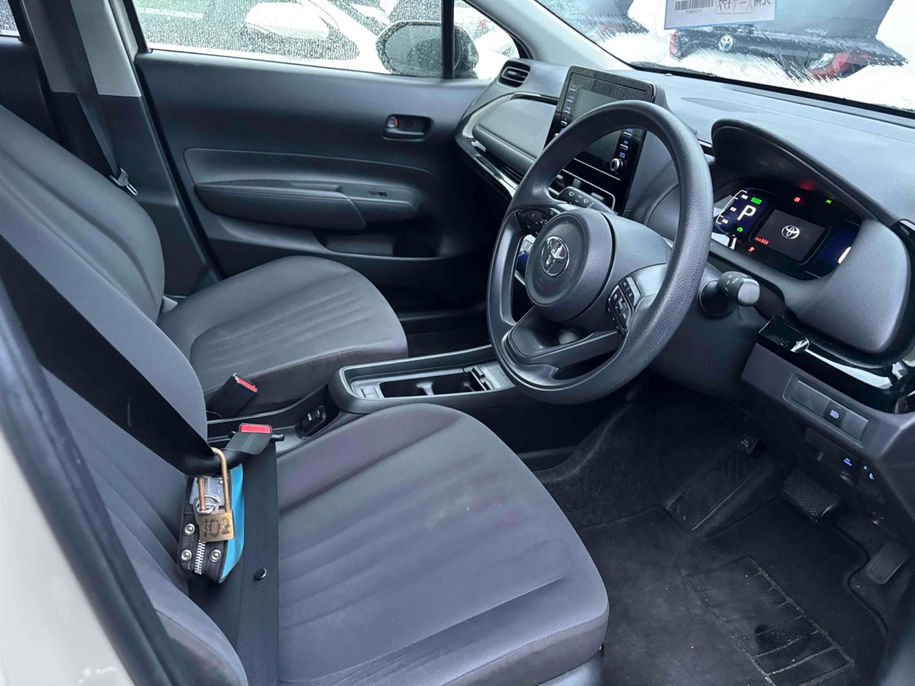 2022 Toyota Aqua New shape.Radar cruise.Lane assist.Park sens.Rear camera. Carousel 4