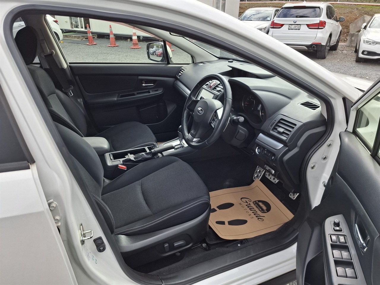 2012 Subaru XV 2.0I-L EYESIGHT 4WD Carousel 5